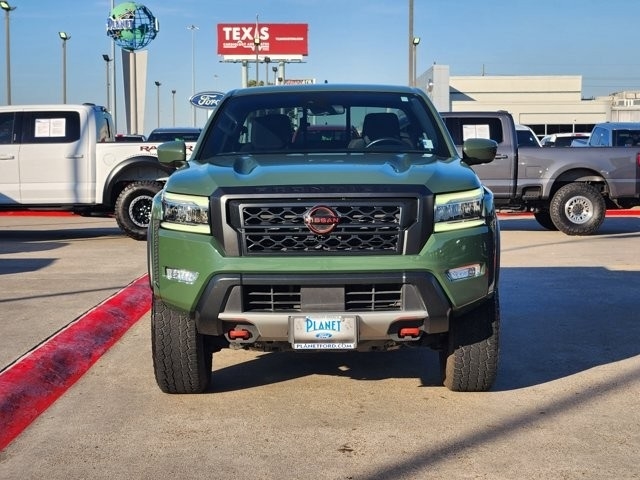 Nissan Frontier PRO-4X Crew Cab 4WD 2023