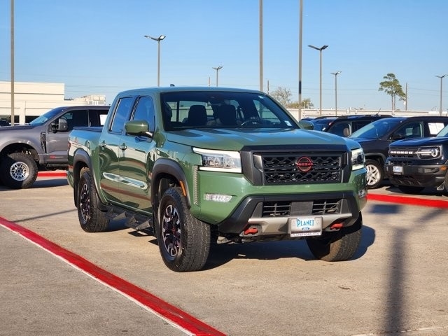 Nissan Frontier PRO-4X Crew Cab 4WD 2023