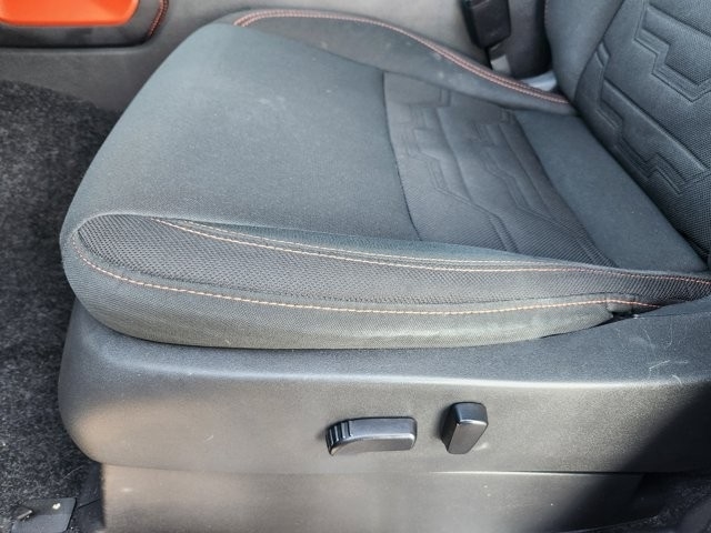 Nissan Frontier PRO-4X Crew Cab 4WD 2023