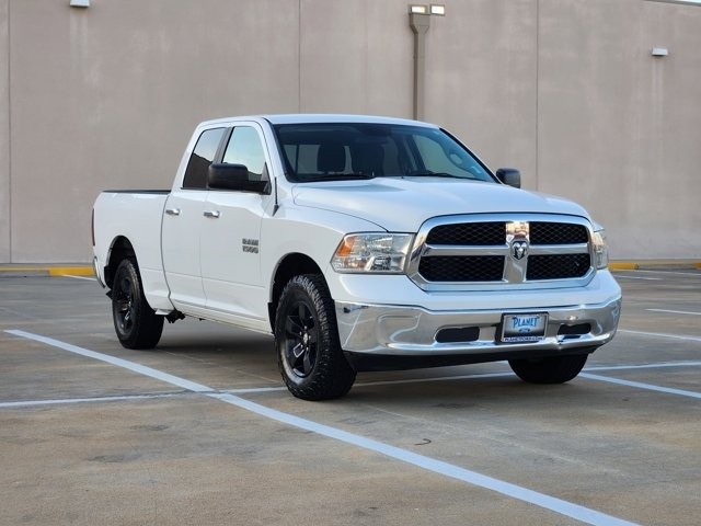 RAM 1500 SLT Quad Cab 4WD 2017