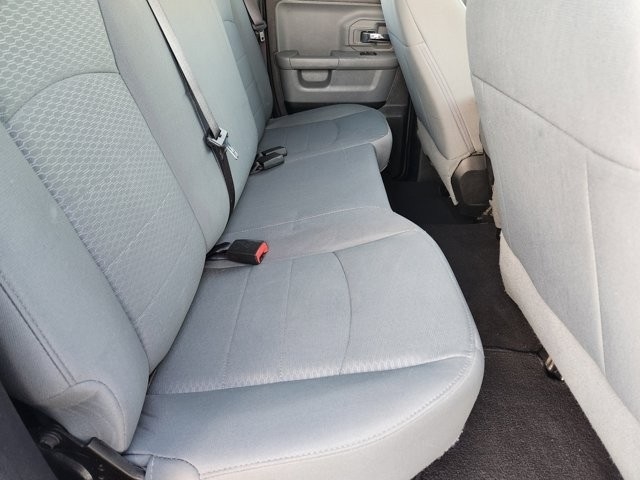 RAM 1500 SLT Quad Cab 4WD 2017