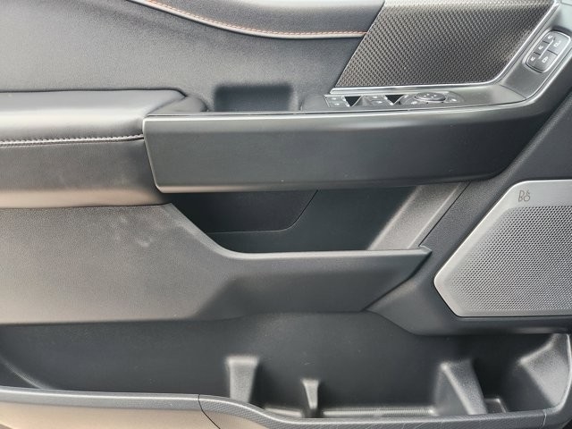 Ford F-150 Raptor SuperCrew 4WD 2024