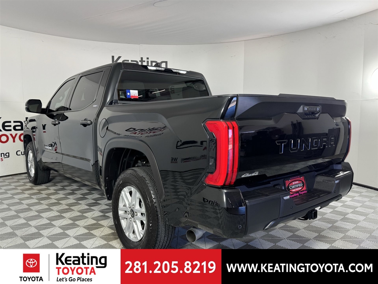 Toyota Tundra SR5 CrewMax 4WD 2025