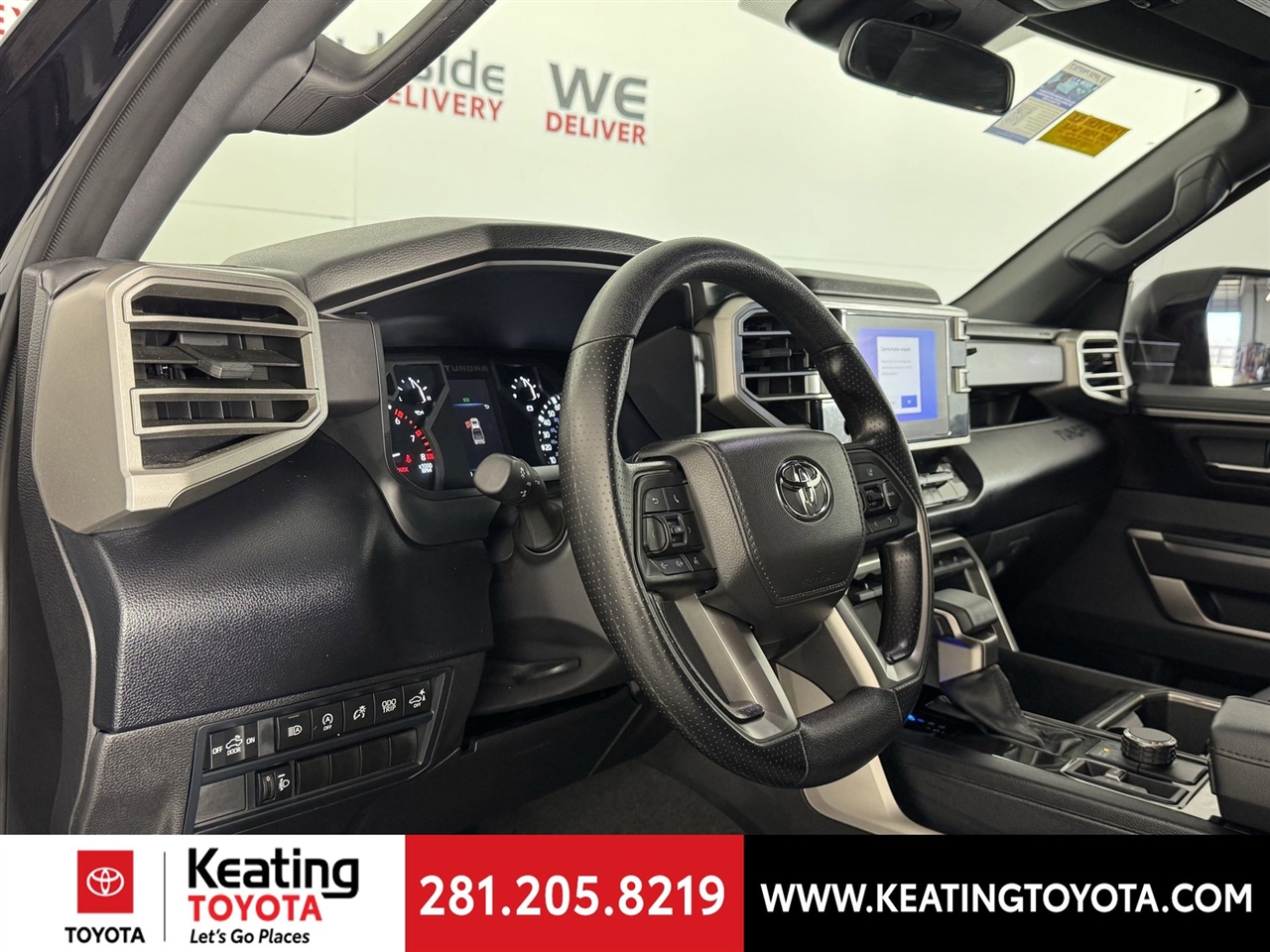 Toyota Tundra SR5 CrewMax 4WD 2025