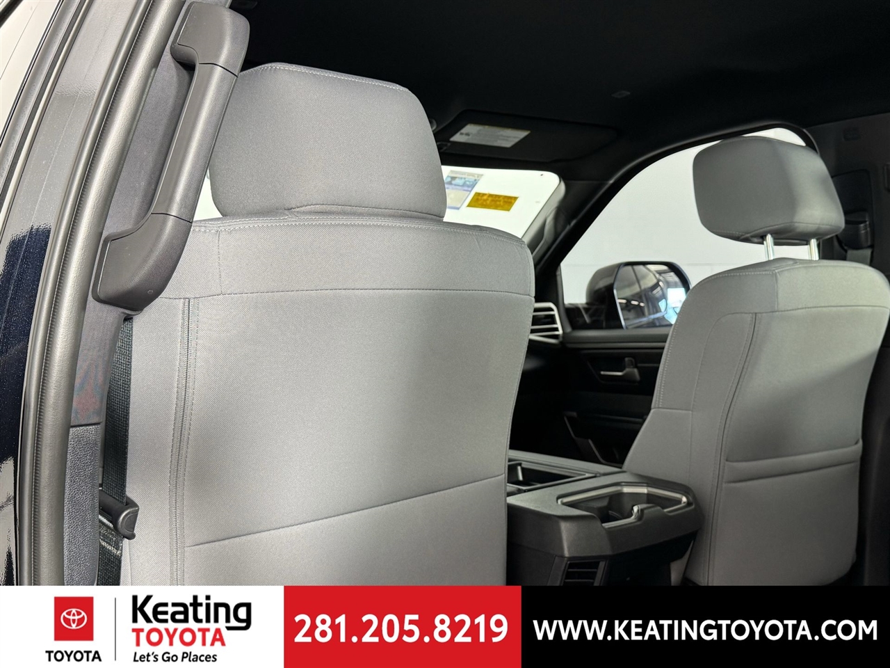 Toyota Tundra SR5 CrewMax 4WD 2025