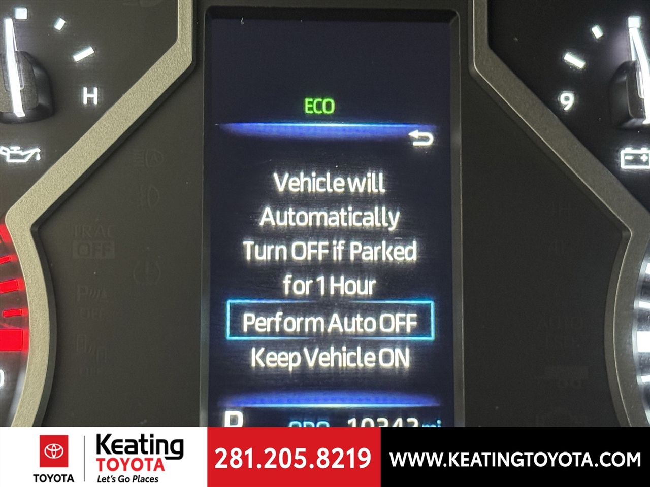 Toyota Tundra SR5 CrewMax 4WD 2025