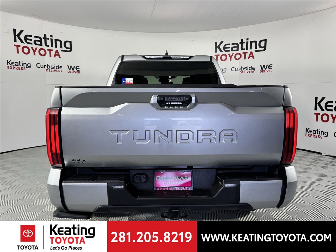 Toyota Tundra SR5 CrewMax 2WD 2024