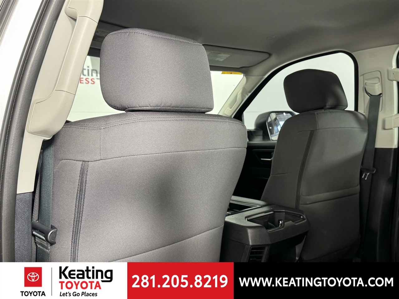 Toyota Tundra SR5 CrewMax 2WD 2024