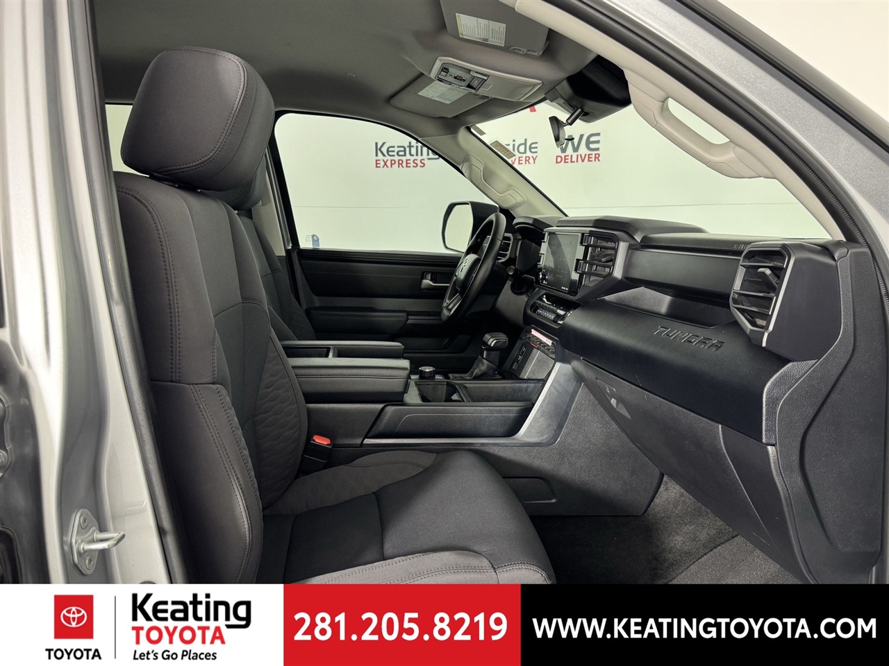 Toyota Tundra SR5 CrewMax 2WD 2024