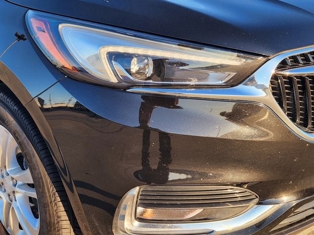 Buick Enclave Essence AWD 2021