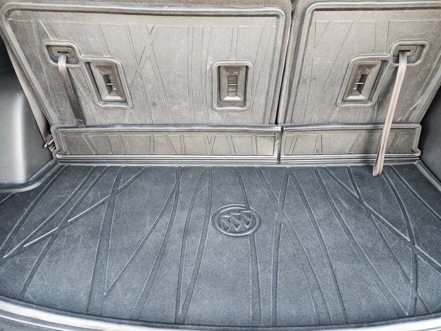 Buick Enclave Essence AWD 2021