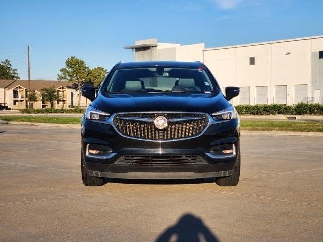 Buick Enclave Essence AWD 2021