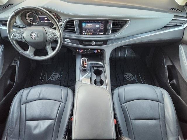 Buick Enclave Essence AWD 2021