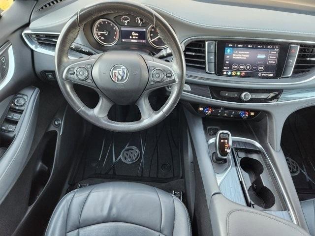 Buick Enclave Essence AWD 2021