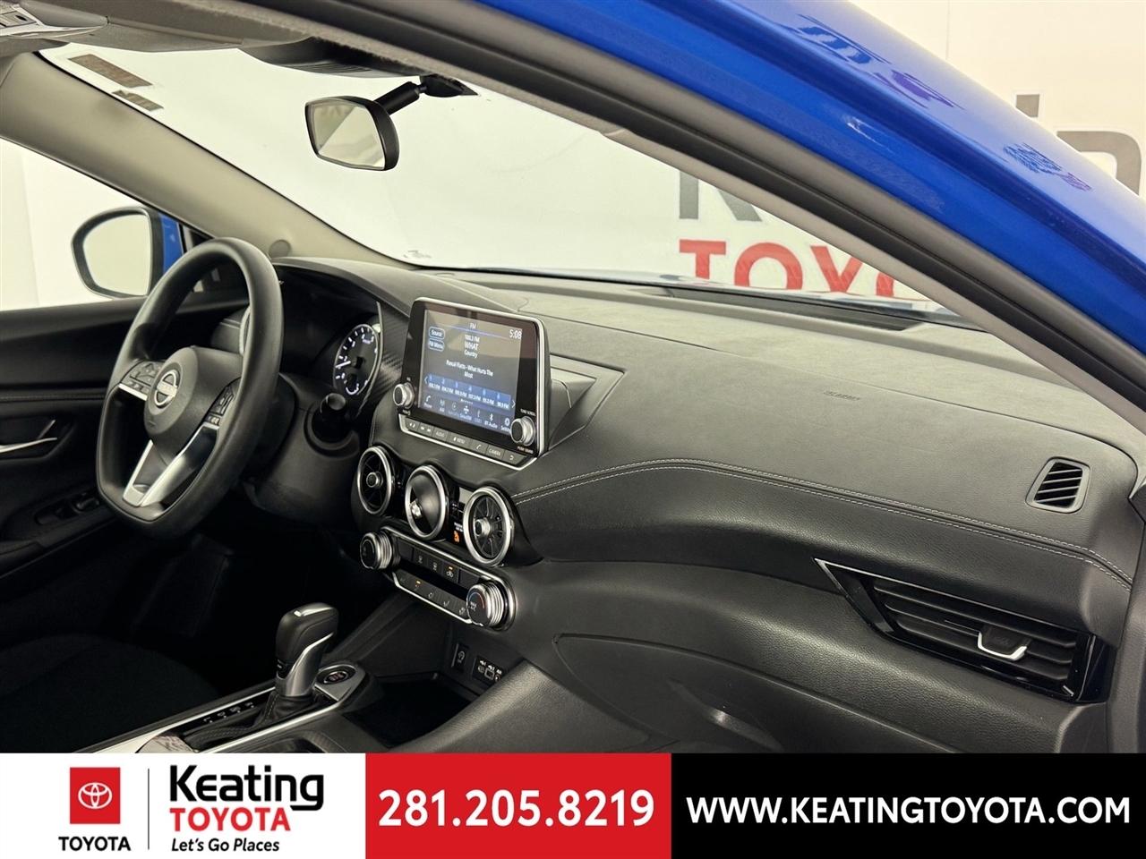 Nissan Sentra SV 2025