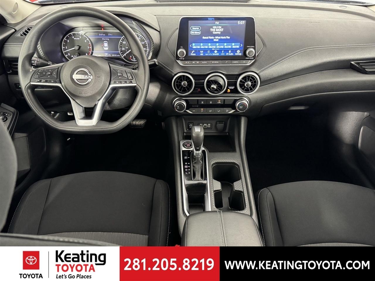 Nissan Sentra SV 2025