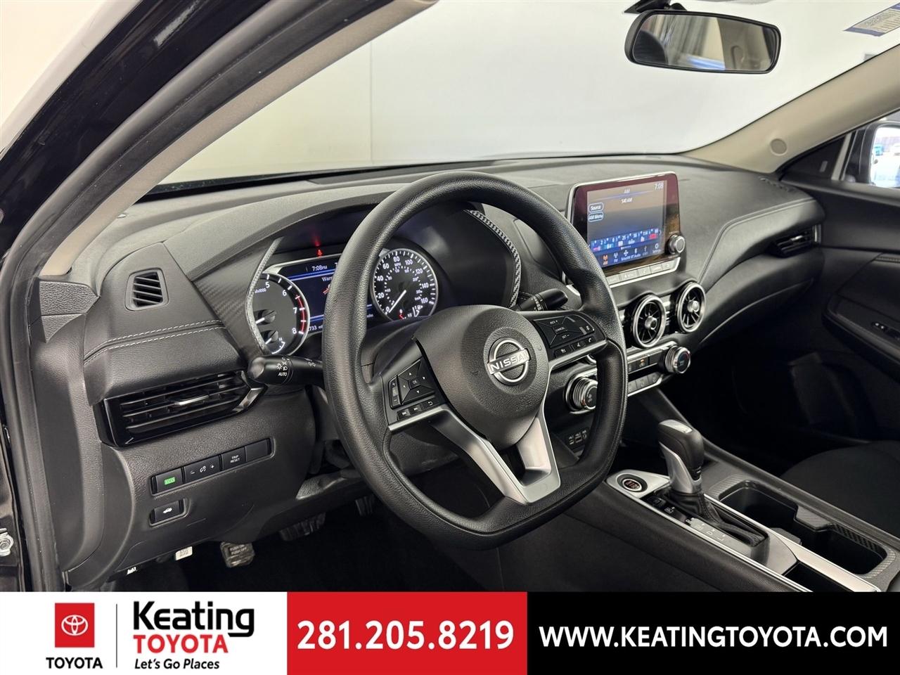 Nissan Sentra SV 2025