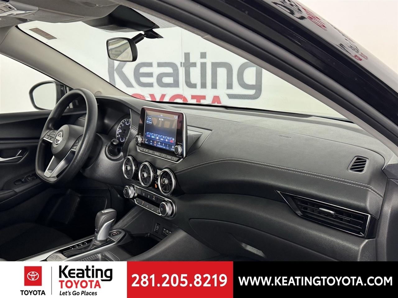 Nissan Sentra SV 2025