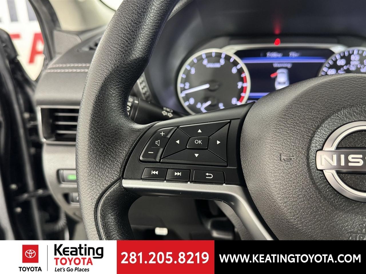 Nissan Sentra SV 2025