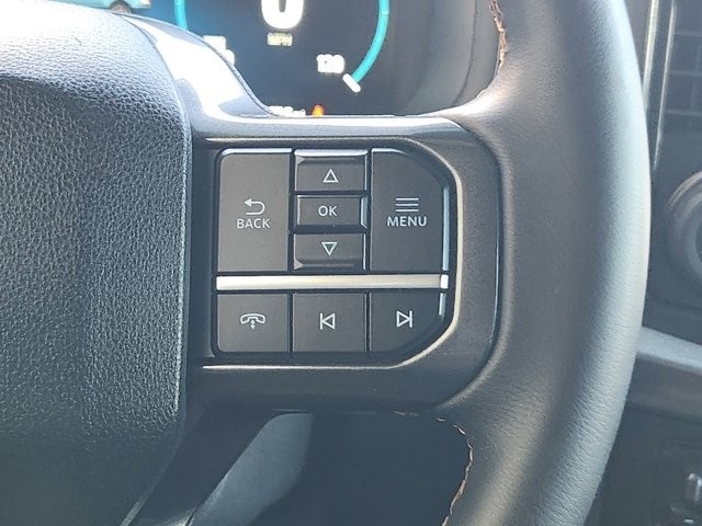 Ford F-150 Lariat SuperCrew 5.5-ft. Bed 4WD 2023