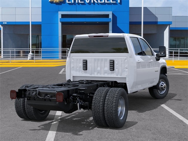 Chevrolet Silverado 3500HD Work Truck Crew Cab 4WD 2025