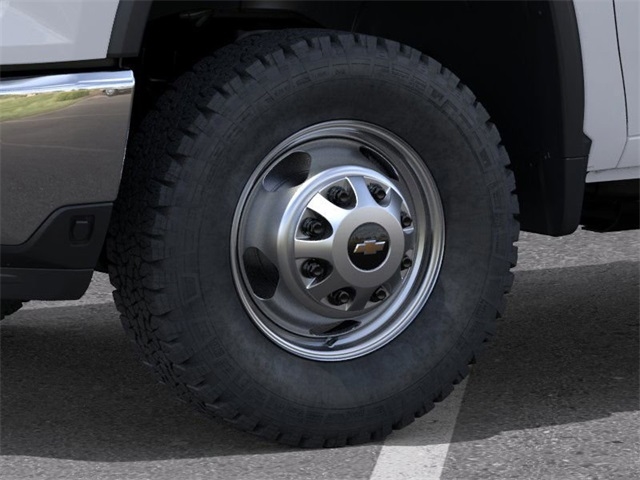 Chevrolet Silverado 3500HD Work Truck Crew Cab 4WD 2025