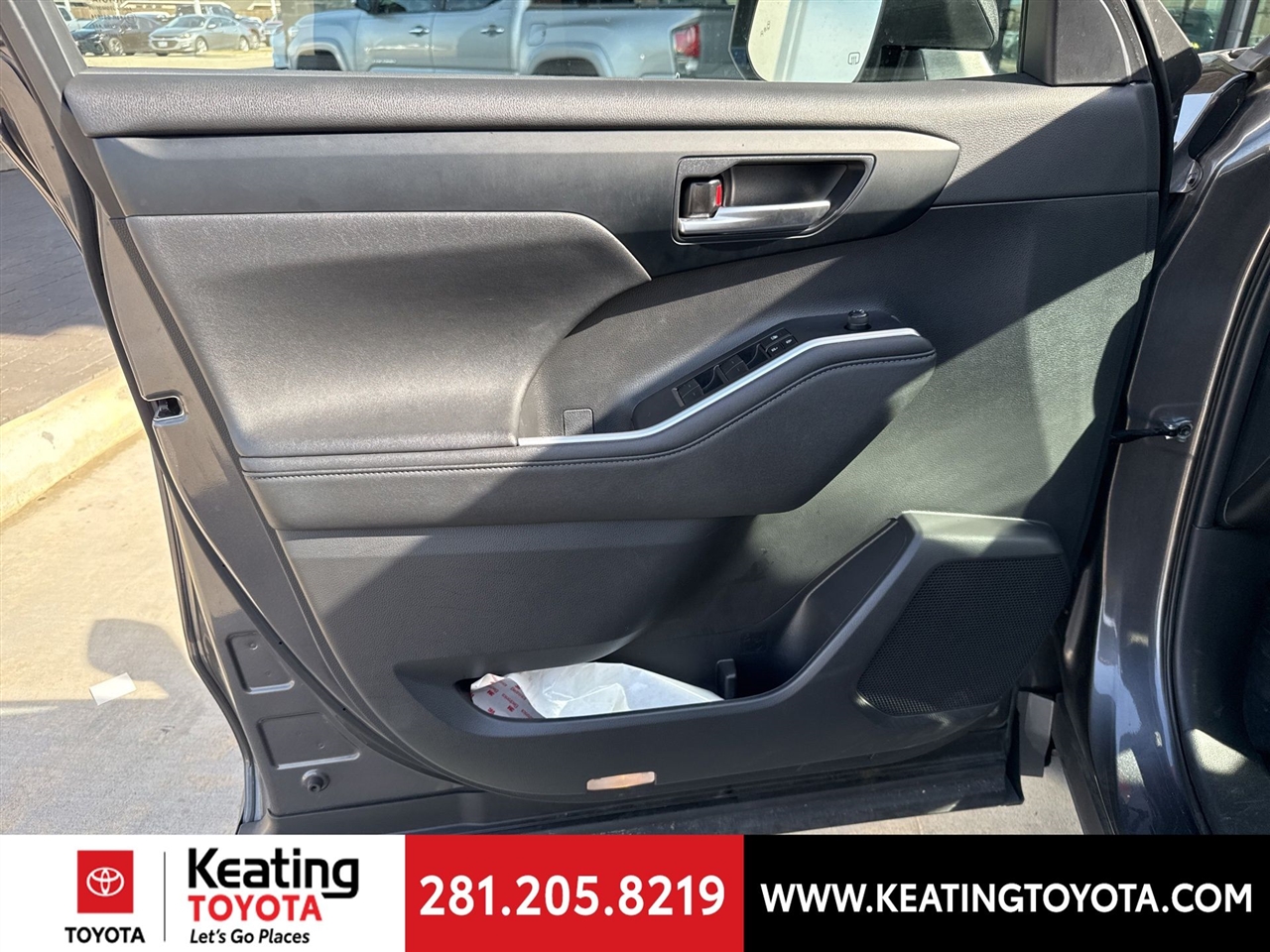 Toyota Highlander XLE 2024