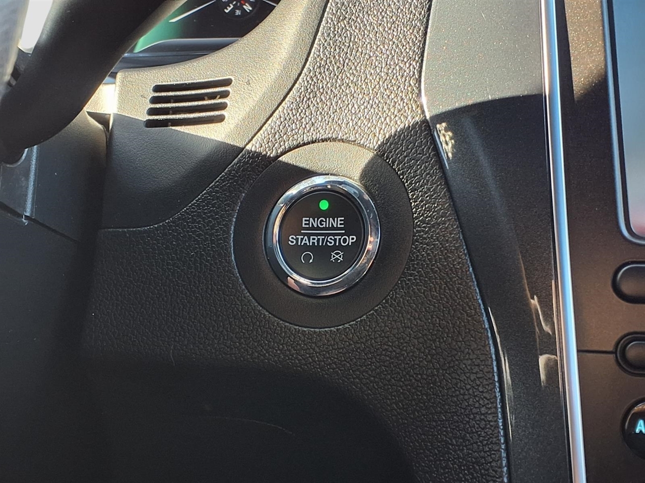 Ford Explorer Limited FWD 2019