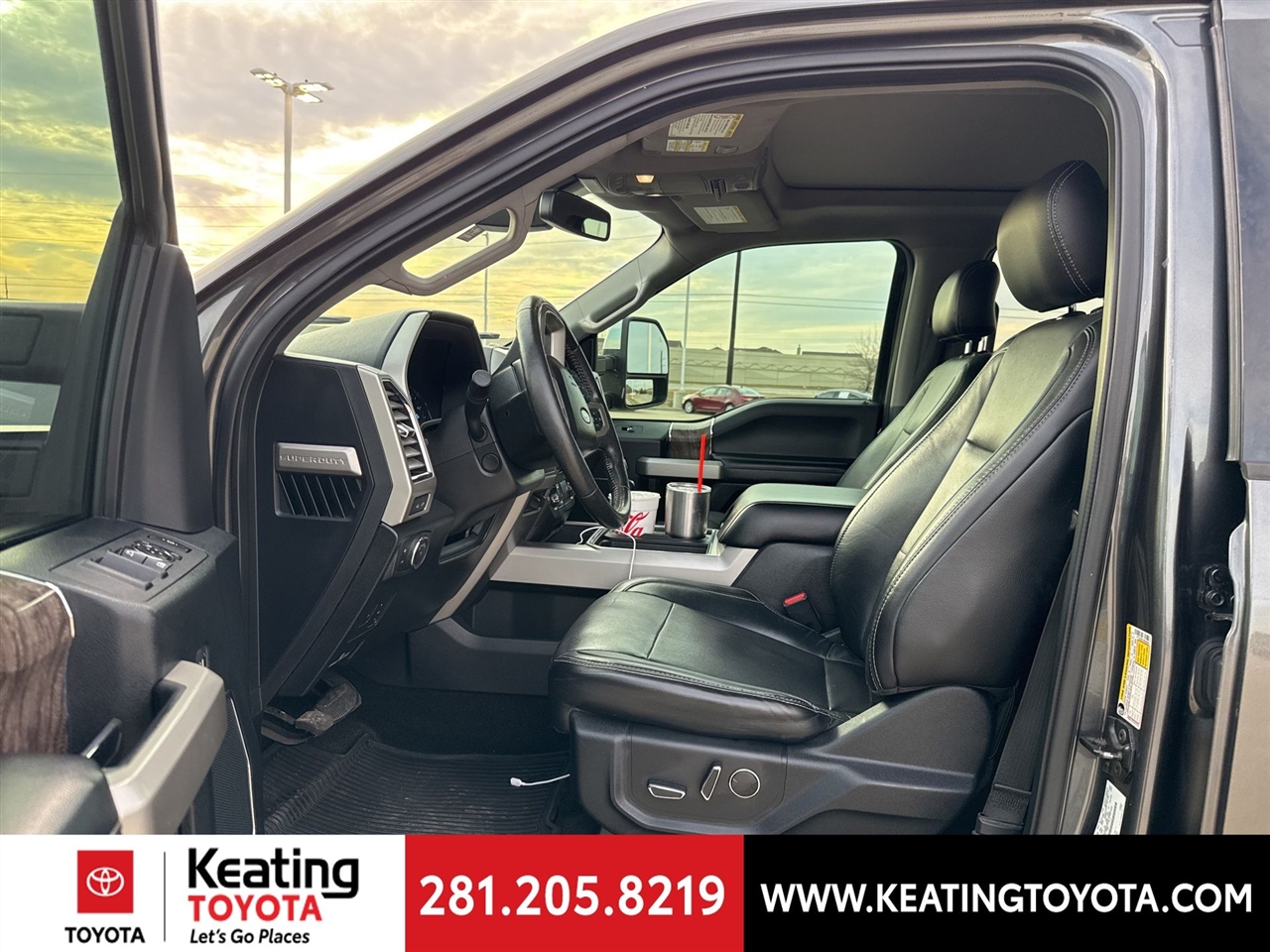 Ford F-250 SD Lariat Crew Cab 4WD 2017