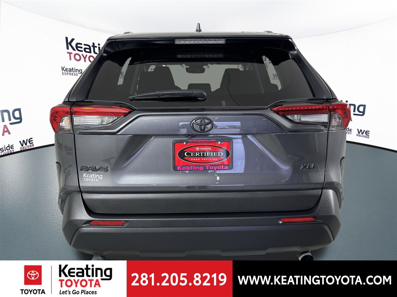 Toyota RAV4 XLE 2024