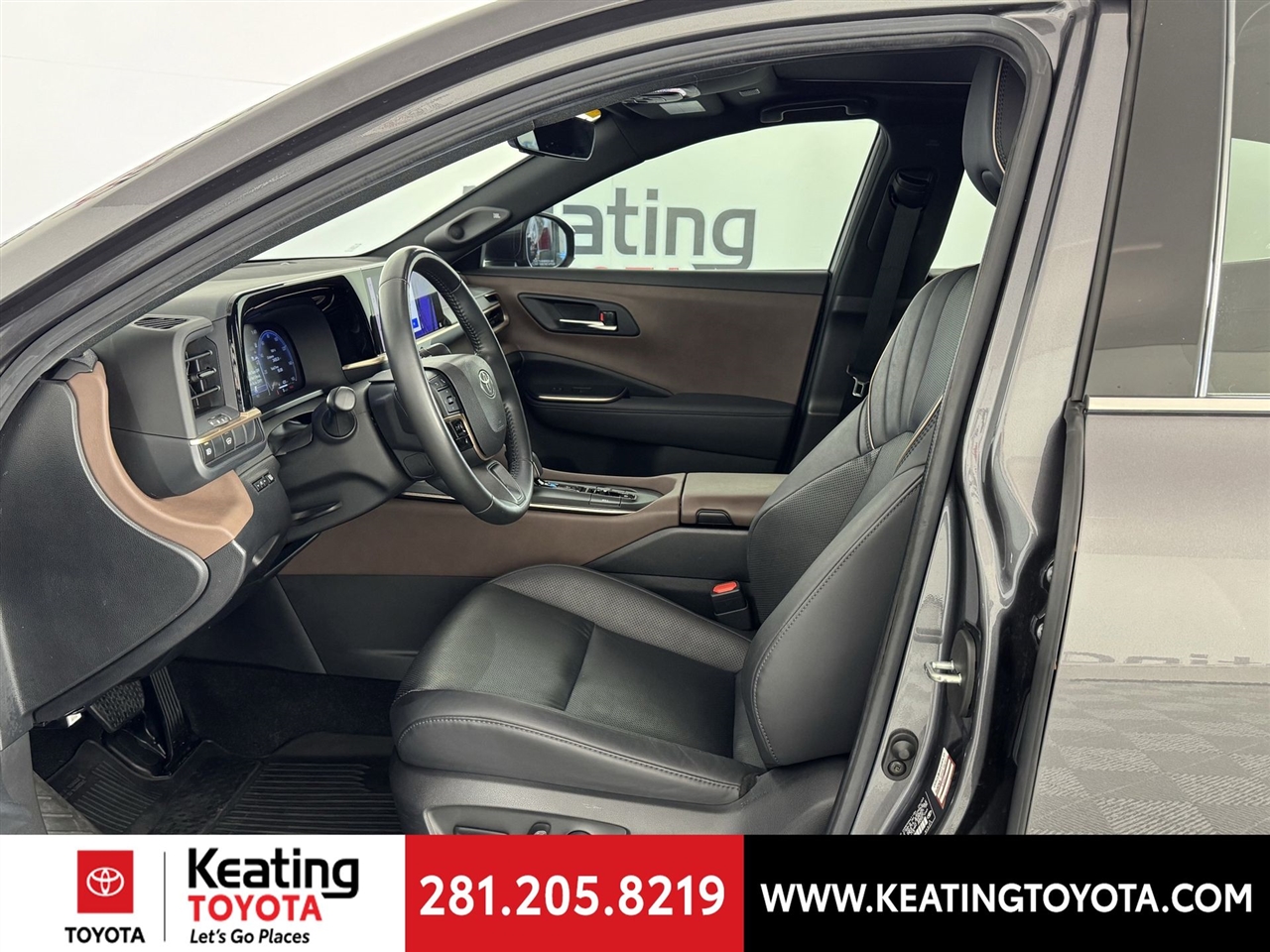 Toyota Crown XLE 2023