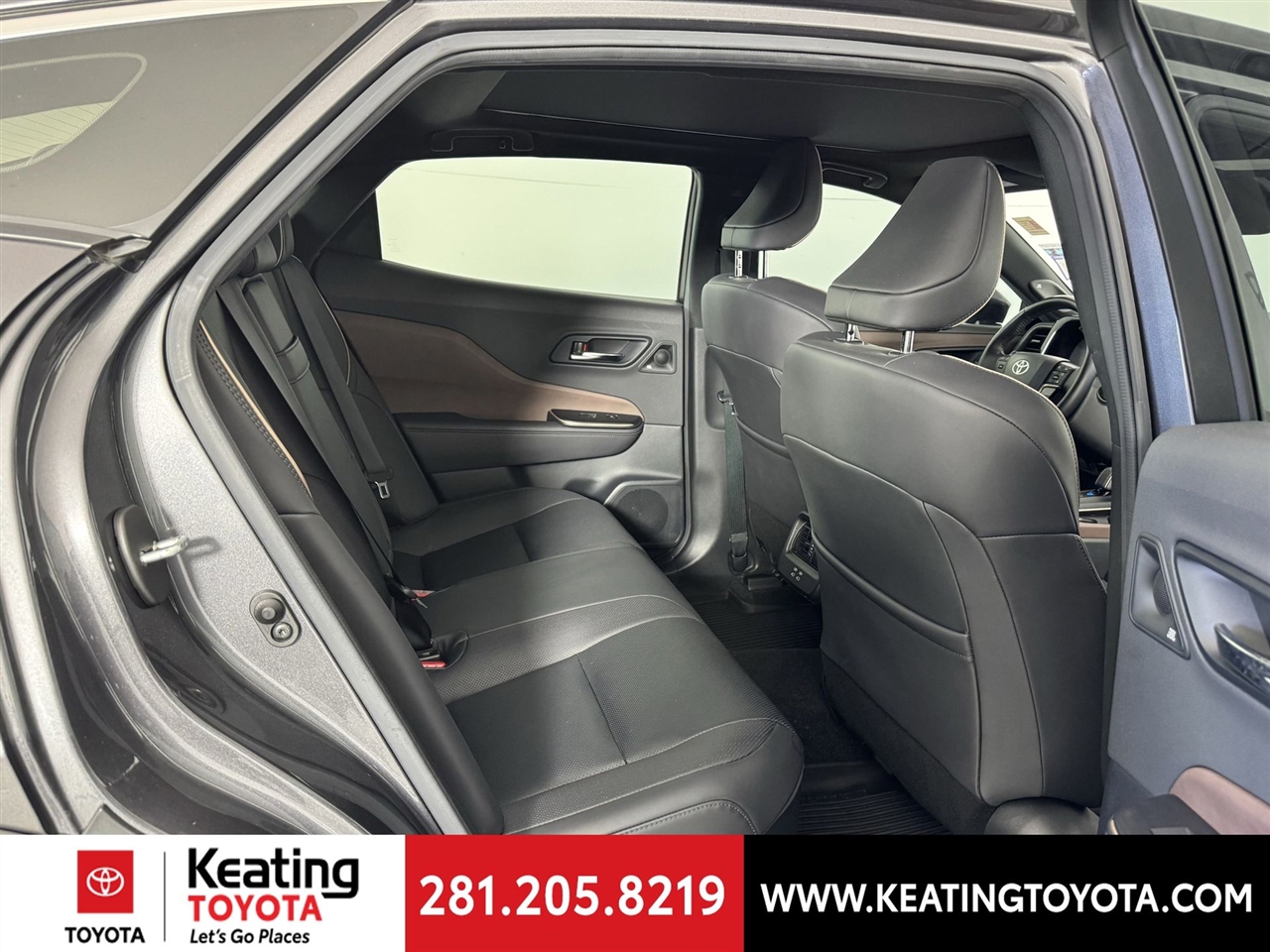 Toyota Crown XLE 2023