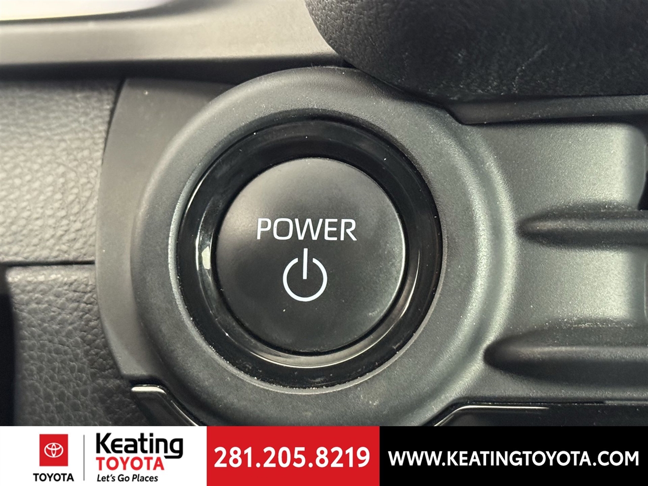 Toyota Crown XLE 2023