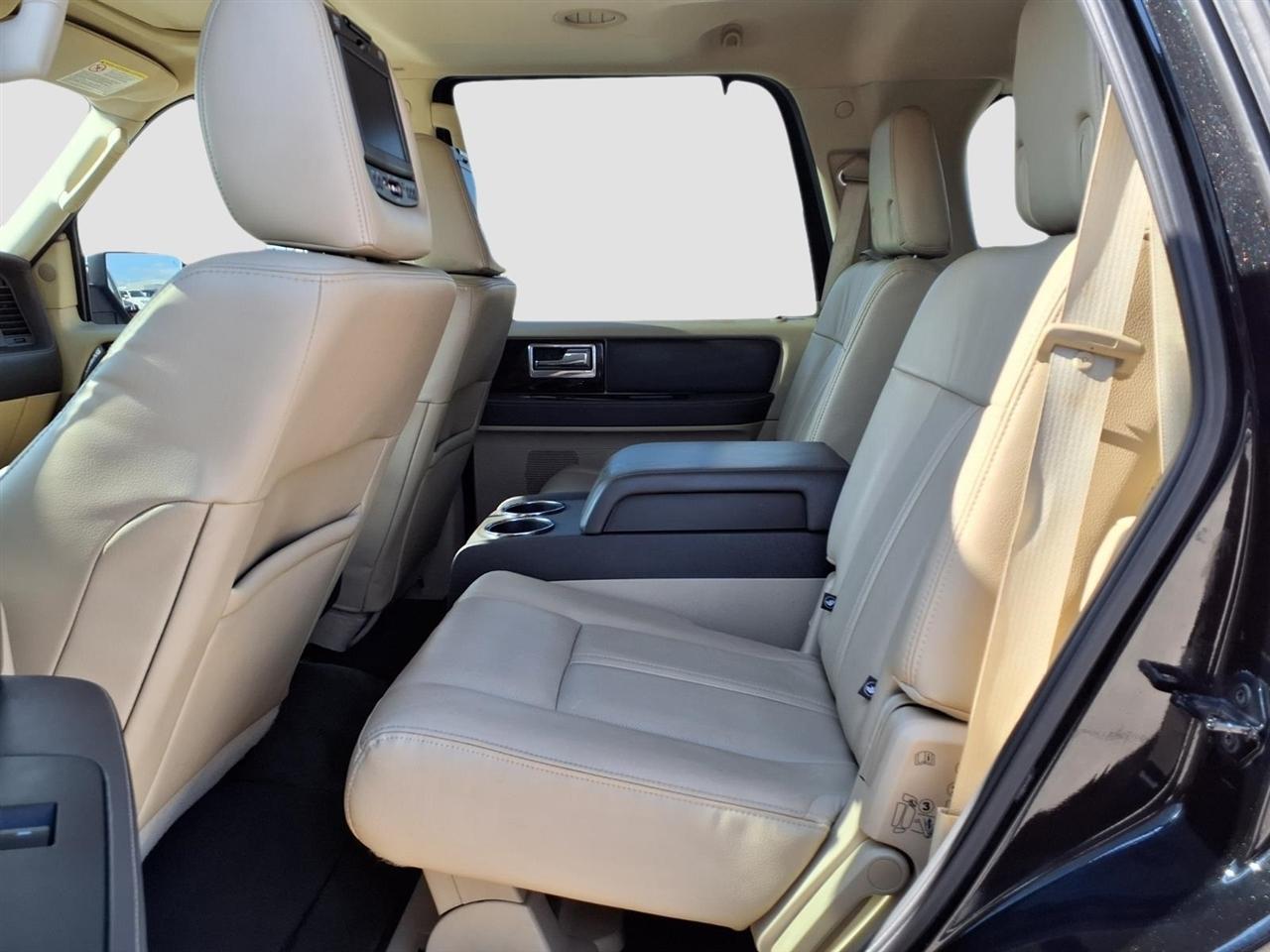 Lincoln Navigator 2WD 2015