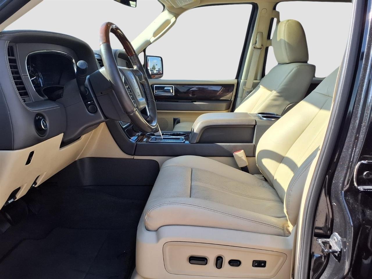 Lincoln Navigator 2WD 2015