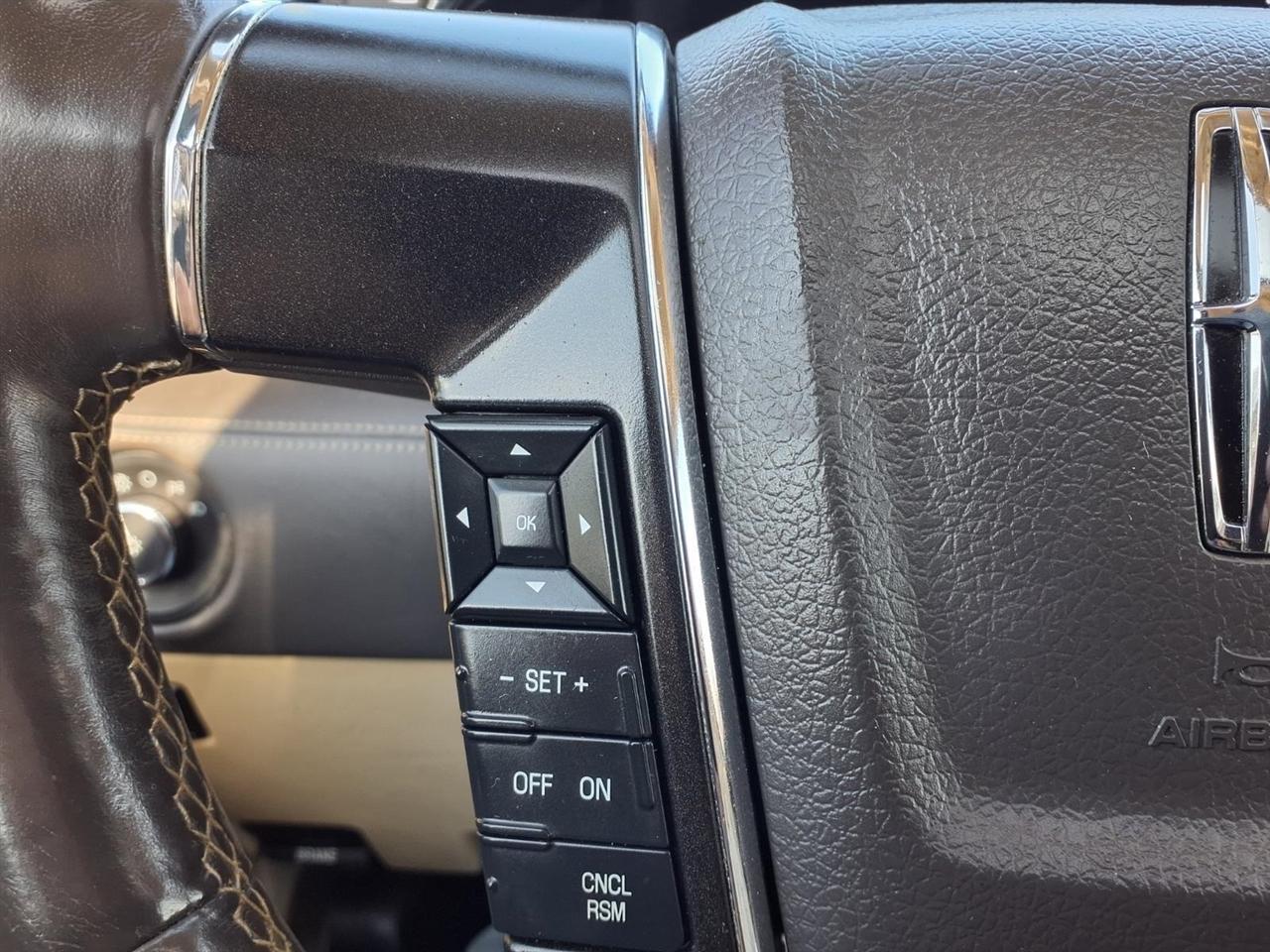 Lincoln Navigator 2WD 2015