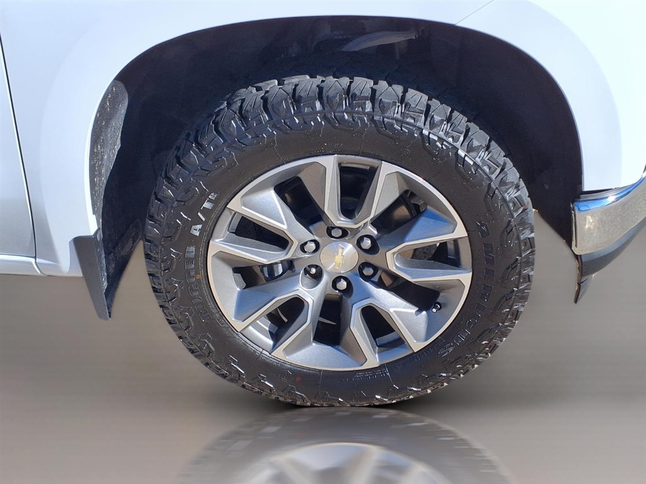 Chevrolet Silverado 1500 Limited LT Crew Cab 2WD 2022