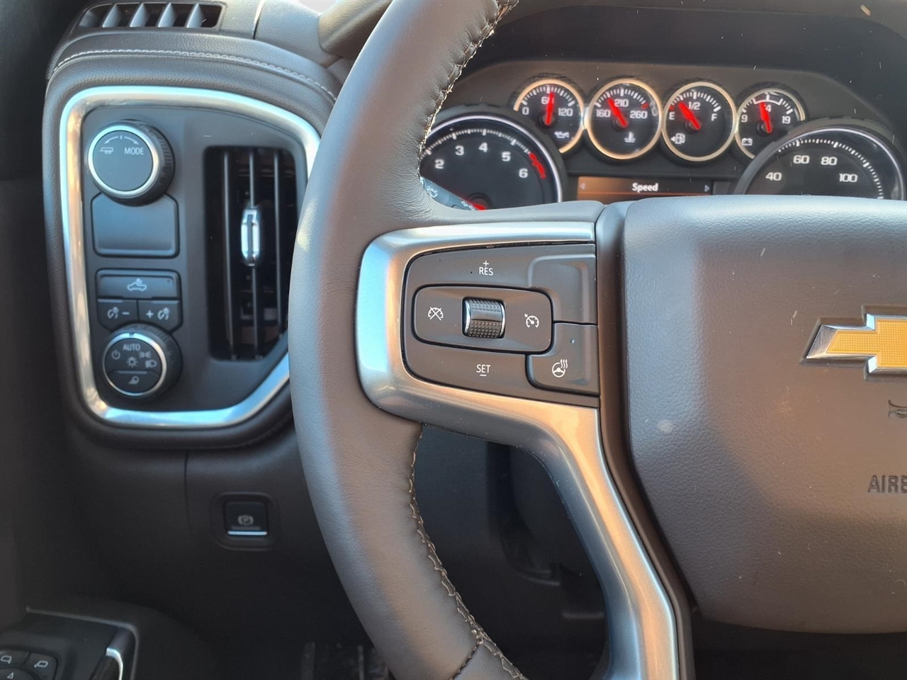 Chevrolet Silverado 1500 Limited LT Crew Cab 2WD 2022