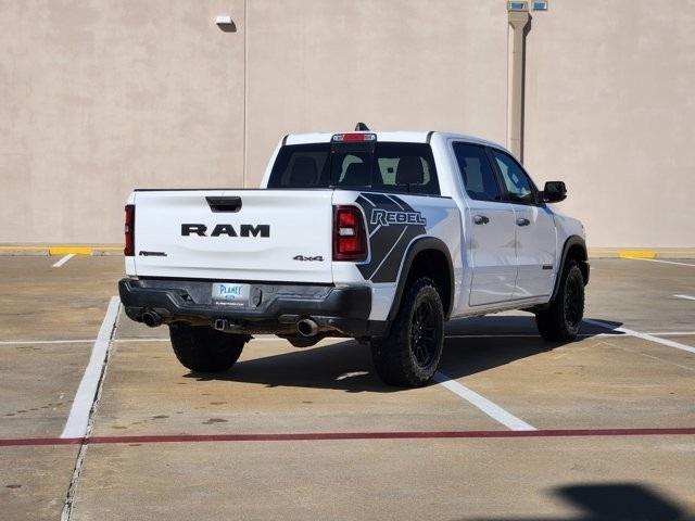 RAM 1500 Rebel Crew Cab SB 4WD 2025