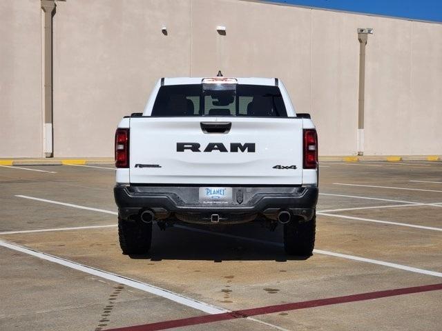 RAM 1500 Rebel Crew Cab SB 4WD 2025