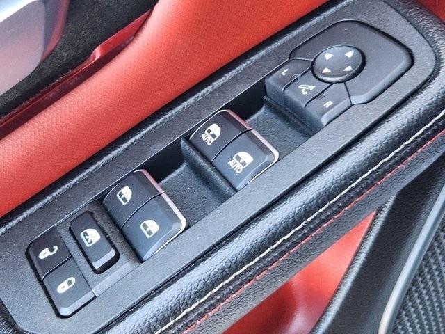 RAM 1500 Rebel Crew Cab SB 4WD 2025