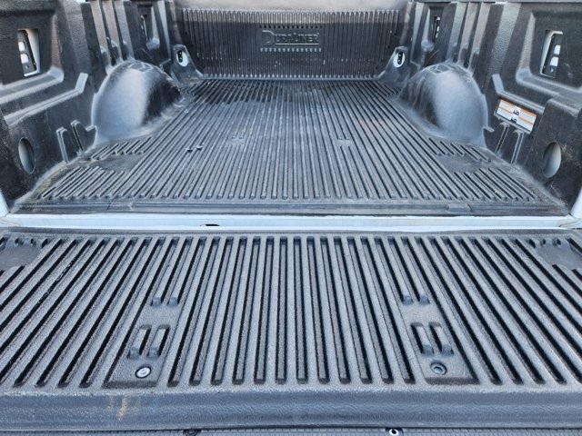 Ford F-250 SD XLT Crew Cab 4WD 2025