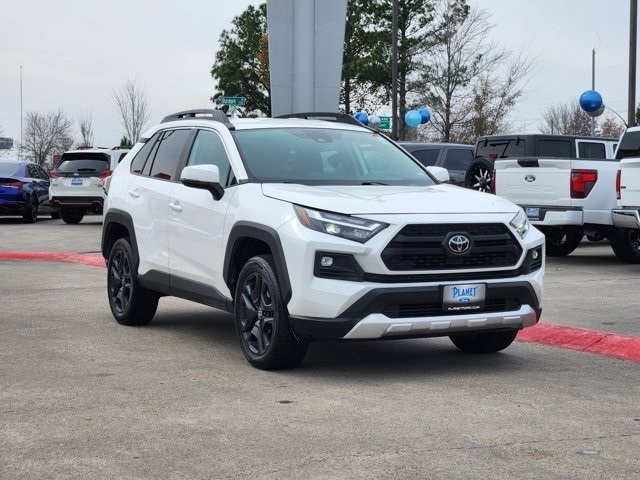 Toyota RAV4 Adventure AWD 2024