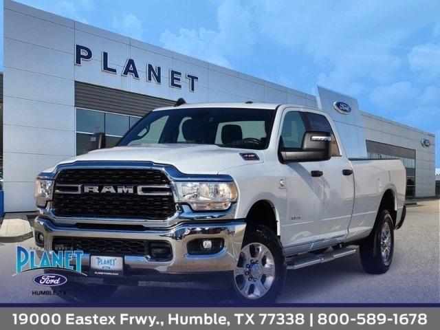 2024 RAM 3500 Big Horn Crew Cab LWB 4WD