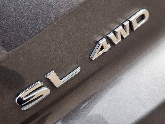 Nissan Pathfinder SL 4WD 2025