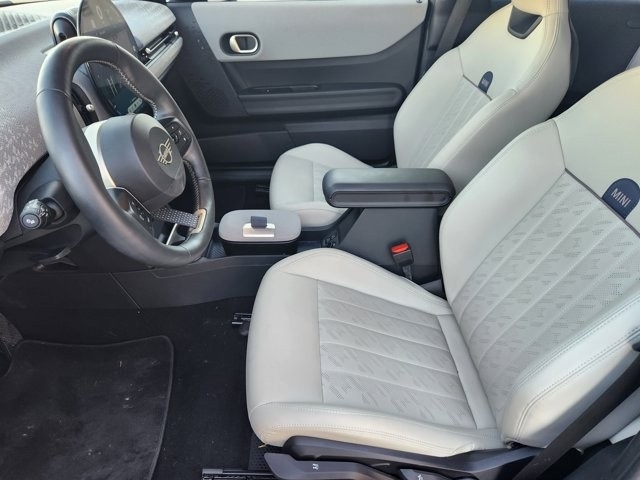 MINI Cooper S Signature 2 Door Hatchback 2025