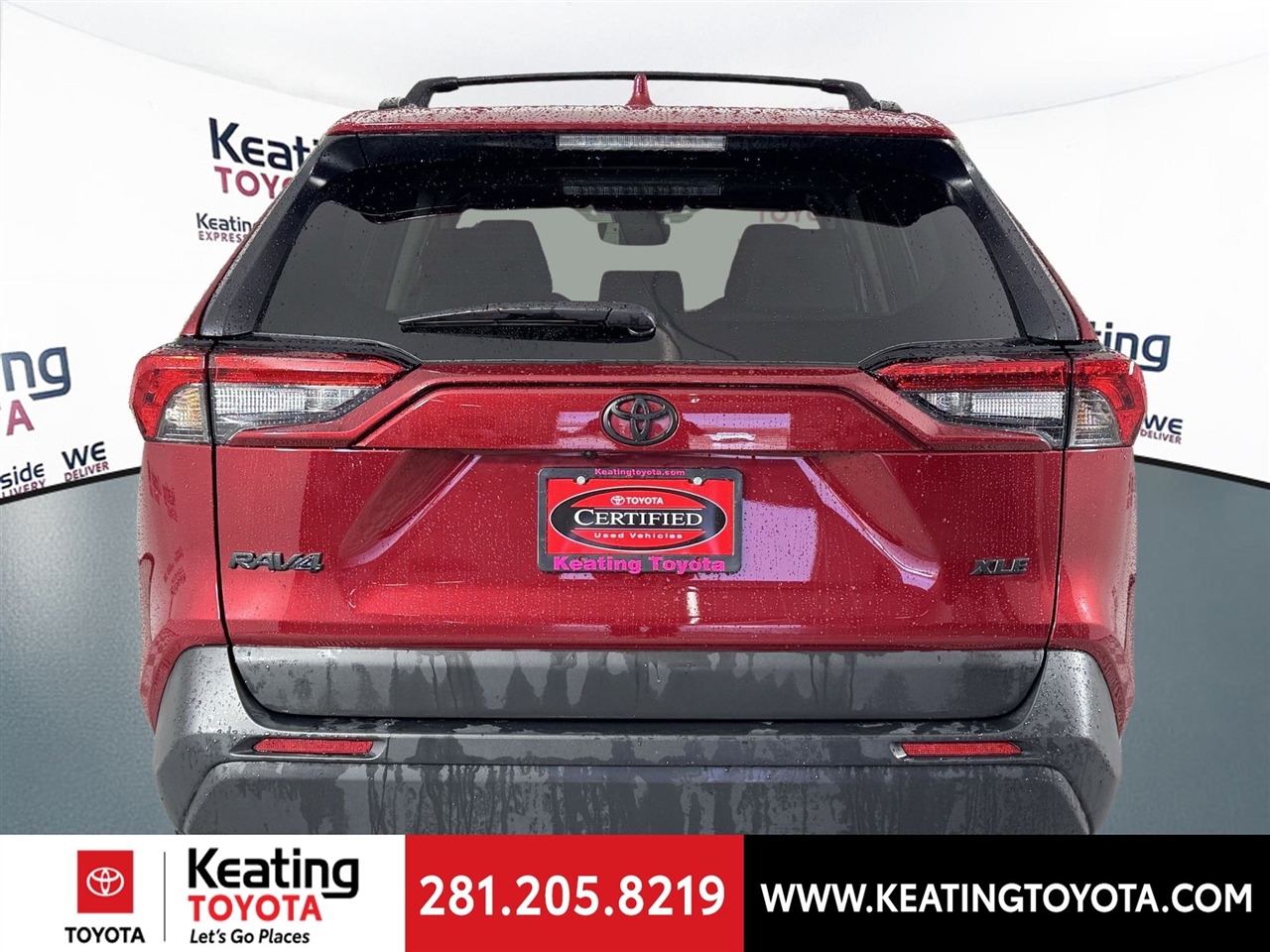 Toyota RAV4 XLE 2025