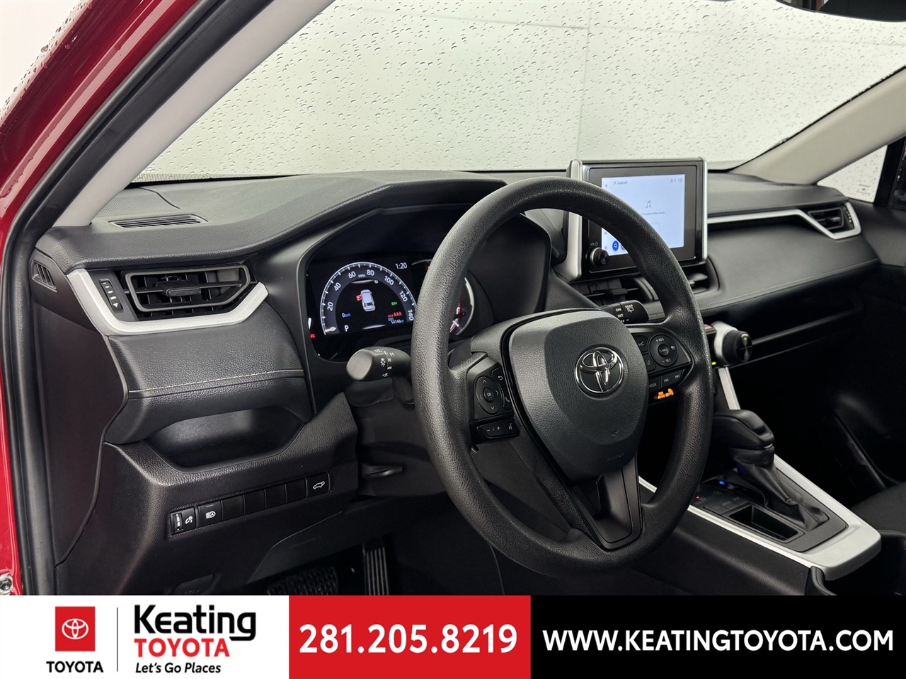 Toyota RAV4 XLE 2025