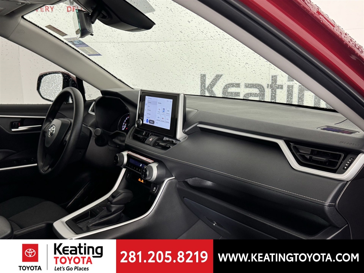 Toyota RAV4 XLE 2025