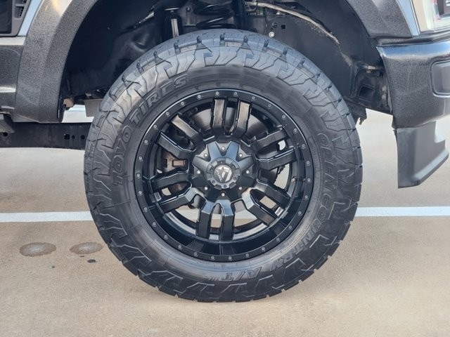 Ford F-350 SD Lariat Crew Cab Long Bed 4WD 2024